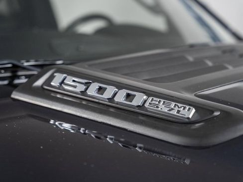 Used 2021 RAM 1500 Laramie w/ Sport Appearance Package image 19