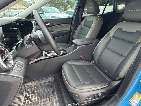 Used 2025 Chevrolet Trax ACTIV w/ Driver Confidence Package FWD image 13