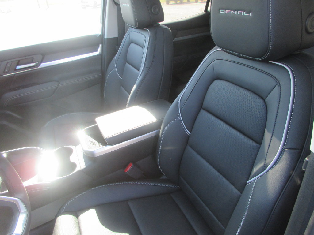 New 2027 GMC Terrain Denali AWD/4WD image 11