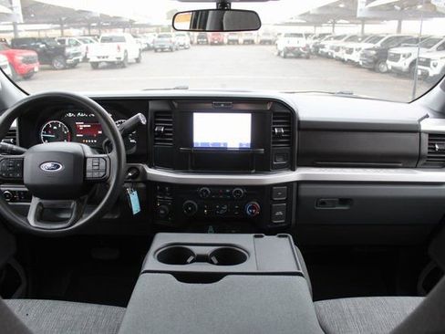 Used 2025 Ford F250 XLT AWD/4WD image 20