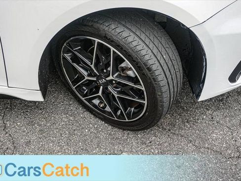 Used 2020 Kia Optima SE image 17