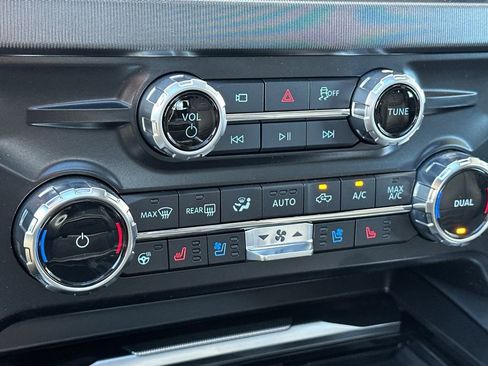 New 2026 Ford F350 Platinum image 17