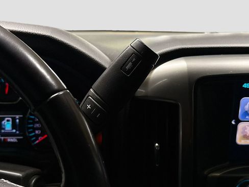 Used 2018 Chevrolet Silverado 1500 LT w/ All Star Edition image 20