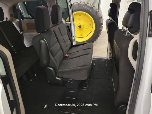Used 2020 Dodge Grand Caravan SE image 13