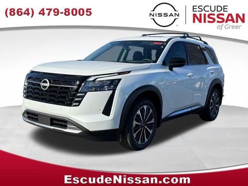 New 2026 Nissan Pathfinder Platinum AWD/4WD image 7