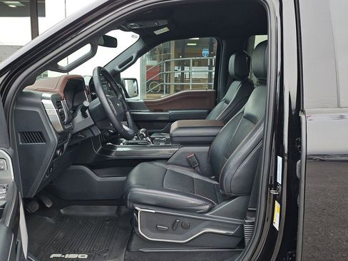 Used 2023 Ford F150 Lariat image 13