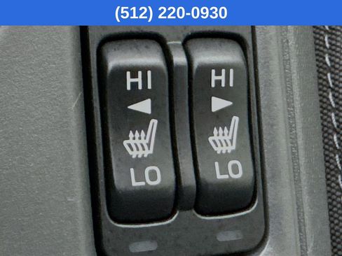 Used 2025 Subaru Crosstrek 2.0i Premium image 24