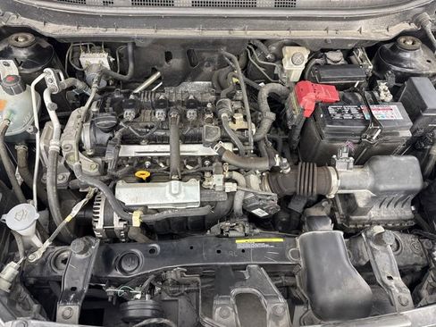 Used 2022 Nissan Kicks S image 17