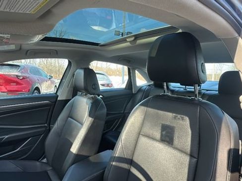 Used 2020 Volkswagen Jetta SEL image 21