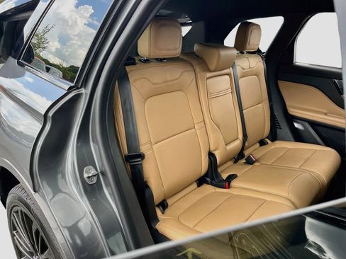 Used 2023 Lincoln Corsair Reserve FWD image 28