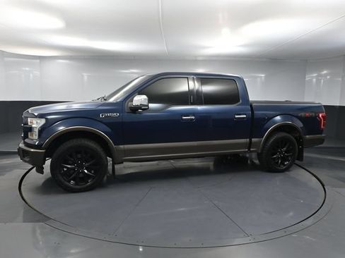 Used 2015 Ford F150 Lariat w/ Equipment Group 502A Luxury AWD/4WD image 11