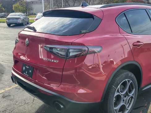 New 2025 Alfa Romeo Stelvio Sprint w/ Convenience Package image 6