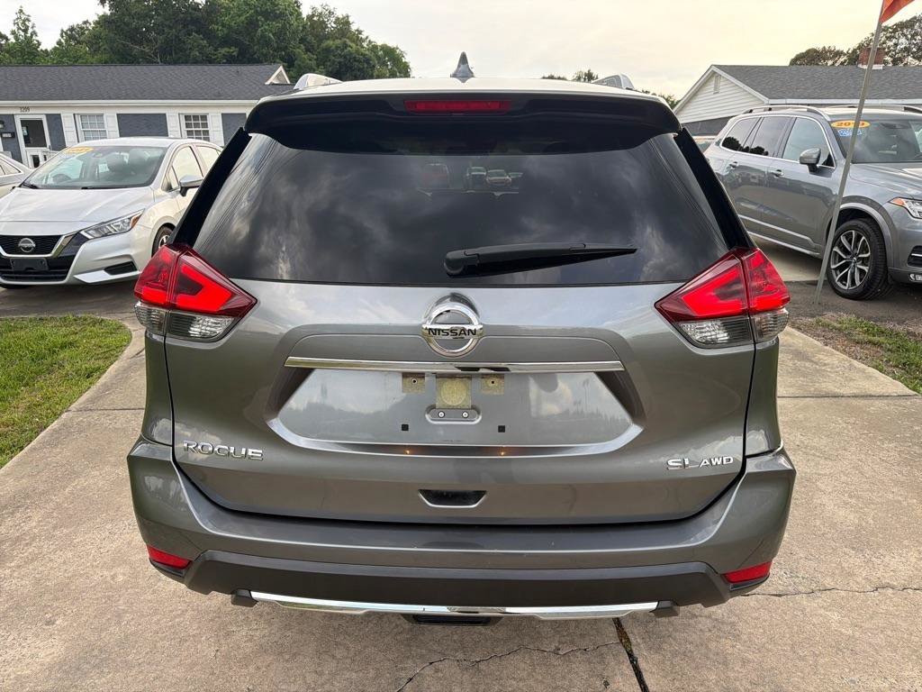 Used 2018 Nissan Rogue SL w/ Premium Package AWD/4WD image 13