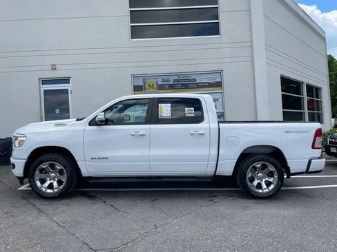 Used 2022 RAM 1500 Big Horn AWD/4WD image 2