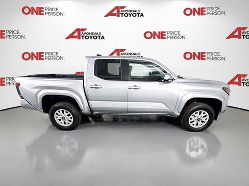 Certified 2026 Toyota Tacoma SR5 image 8