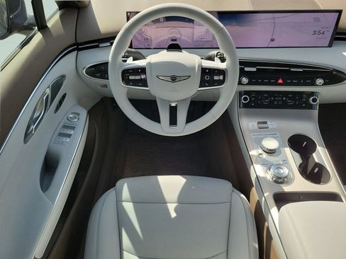 New 2026 Genesis GV70 2.5T Advanced AWD/4WD image 11