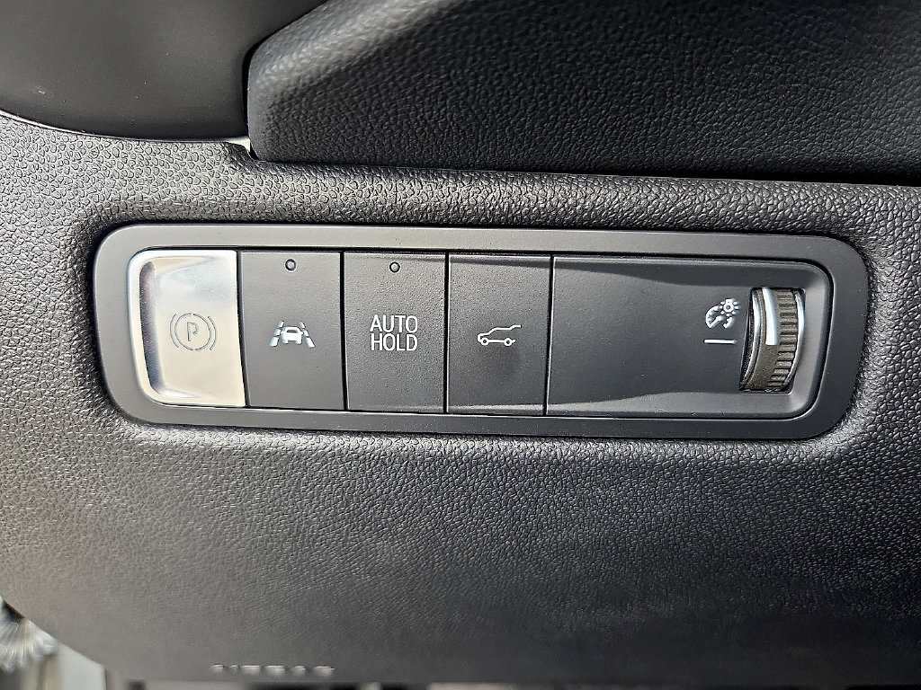 Used 2024 Chevrolet Equinox EV RS FWD image 22