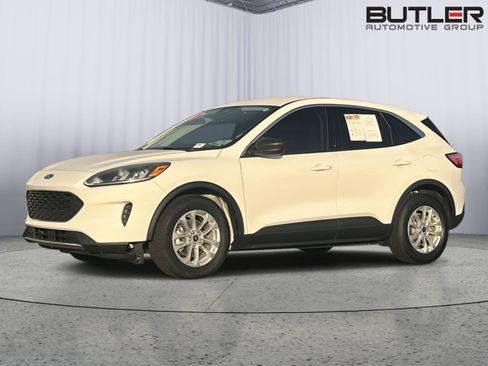 Used 2022 Ford Escape SE FWD image 1