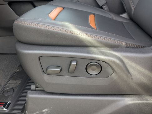 New 2026 GMC Sierra 1500 AT4 w/ AT4 Premium Package image 23