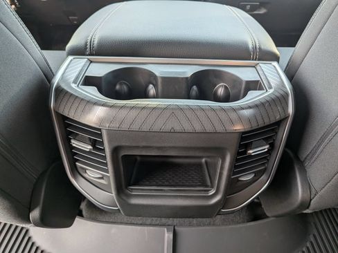 New 2026 RAM 1500 Big Horn AWD/4WD image 18