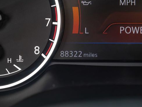 Used 2021 Nissan Maxima 3.5 SV w/ Floor Mat Group FWD image 18
