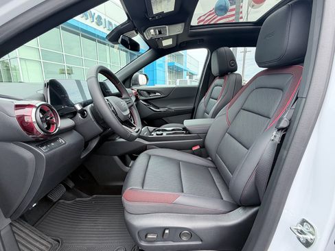 New 2026 Chevrolet Equinox RS w/ Convenience Package III FWD image 23