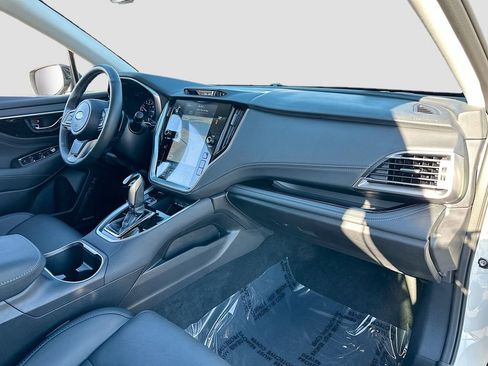 Used 2023 Subaru Outback Limited image 31