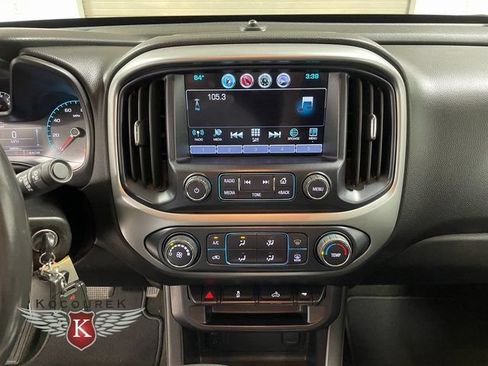 Used 2016 Chevrolet Colorado LT w/ LT Convenience Package AWD/4WD image 17