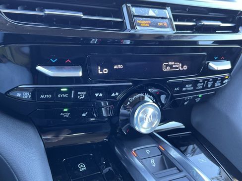 New 2026 Acura MDX SH-AWD image 18