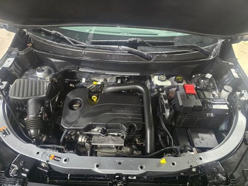 Used 2025 Chevrolet Equinox RS w/ Safety and Technology Package image 31