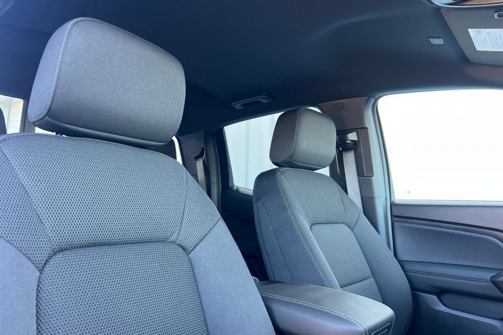 New 2025 GMC Canyon Elevation w/ Convenience Package RWD image 13