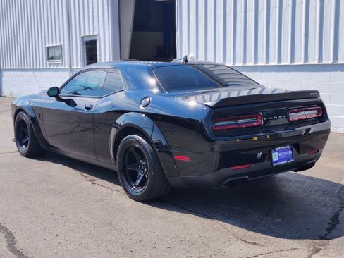 Used 2018 Dodge Challenger SRT Demon RWD image 3