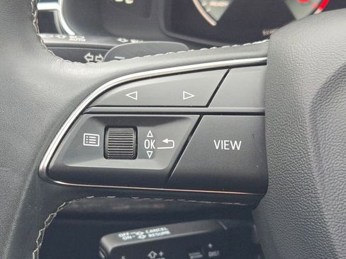 Used 2025 Audi Q7 Premium Plus image 32