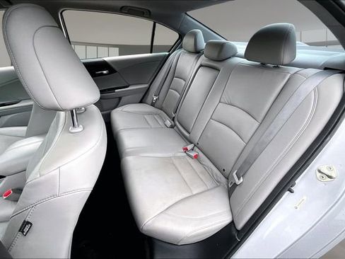 Used 2013 Honda Accord EX-L image 21