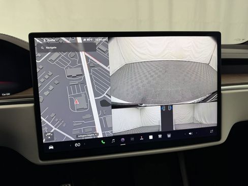Used 2022 Tesla Model X image 20