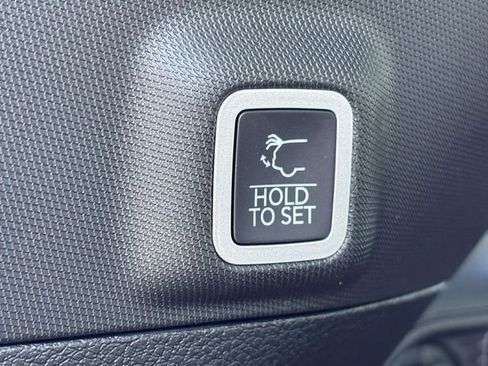 New 2026 Jeep Grand Cherokee Limited Reserve image 38