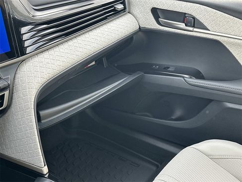 New 2026 Toyota Camry XLE image 31