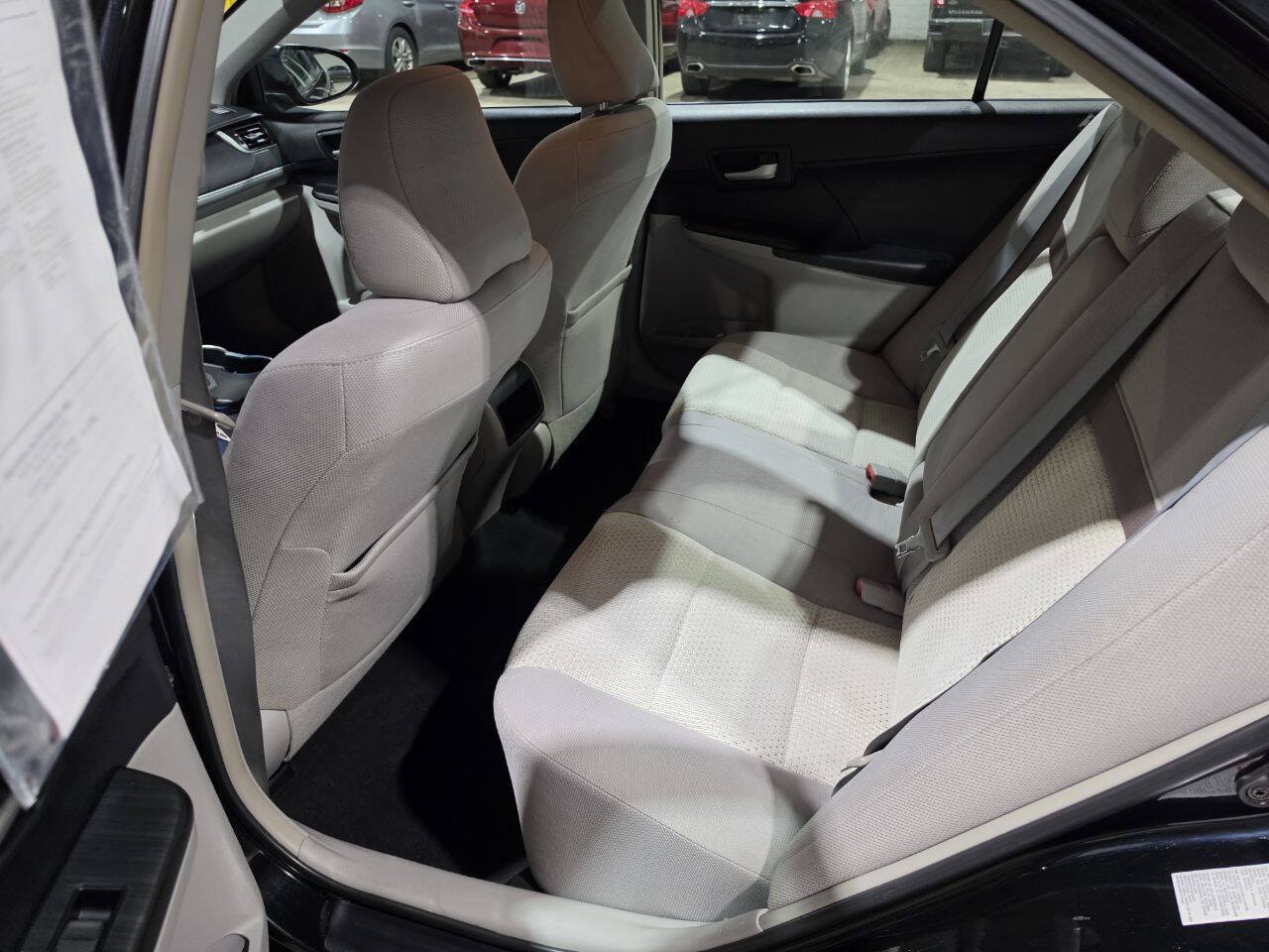 Used 2013 Toyota Camry FWD image 24