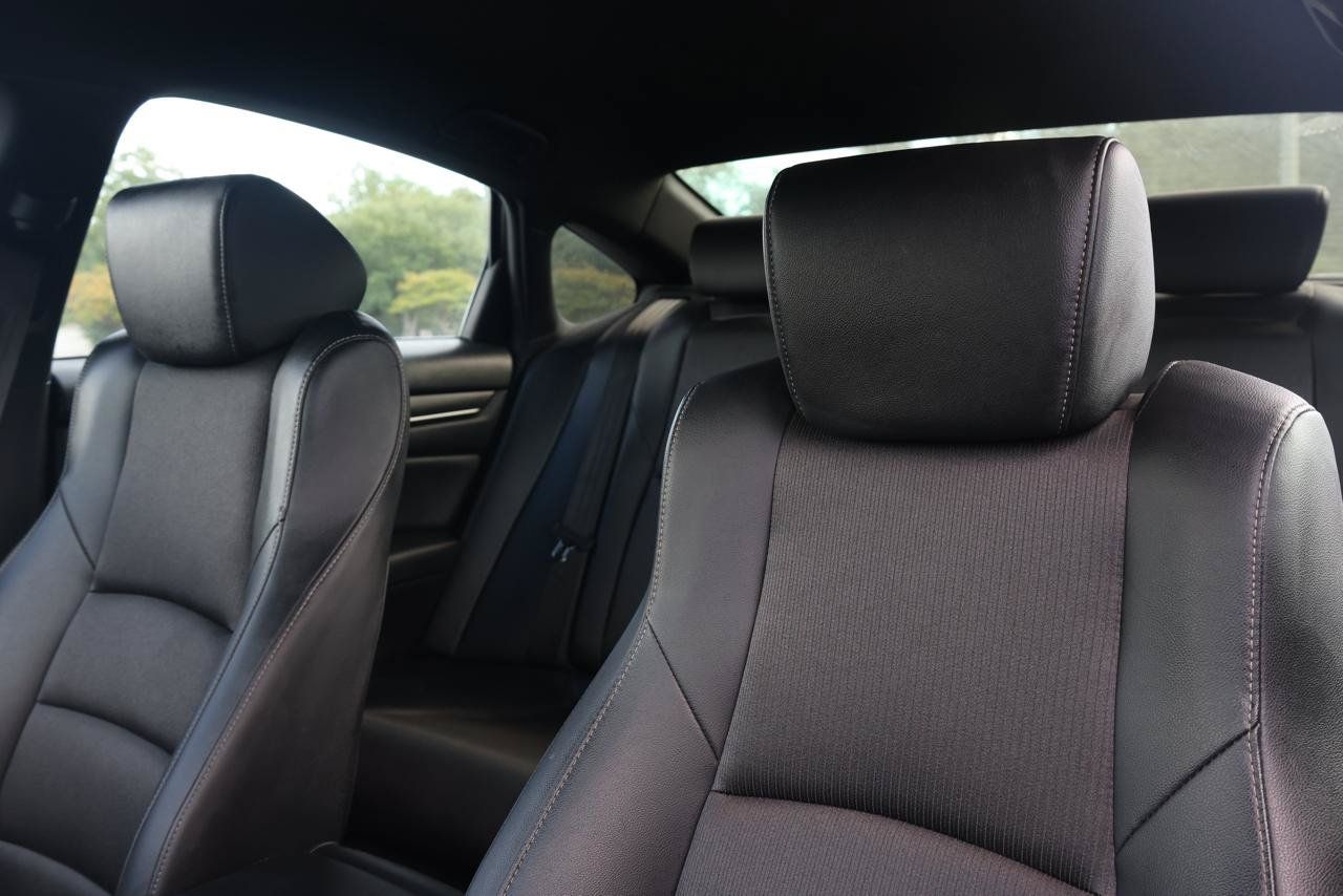 Used 2022 Honda Accord Sport image 29