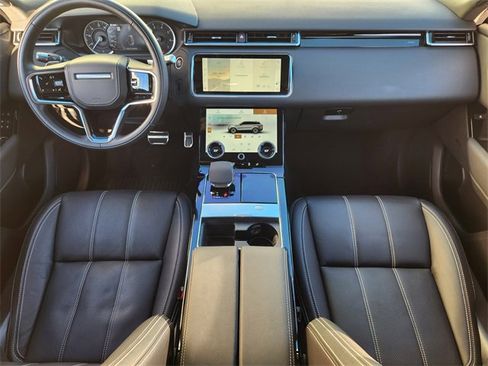 Used 2022 Land Rover Range Rover Velar R-Dynamic S image 25