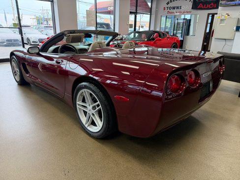 Used 2003 Chevrolet Corvette Convertible w/ Preferred Equipment Group1 RWD image 15