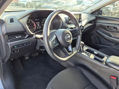 Used 2024 Nissan Sentra S FWD image 16