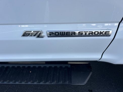 Used 2022 Ford F350 XL w/ Power Equipment Group image 21