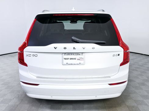 Certified 2023 Volvo XC90 B5 Core w/ Protection Package Premier image 30