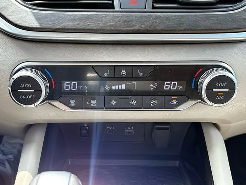 Used 2024 Nissan Altima 2.5 SL image 28