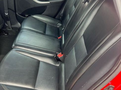 Used 2013 Hyundai Elantra GT w/ Touch & Go Pkg FWD image 16