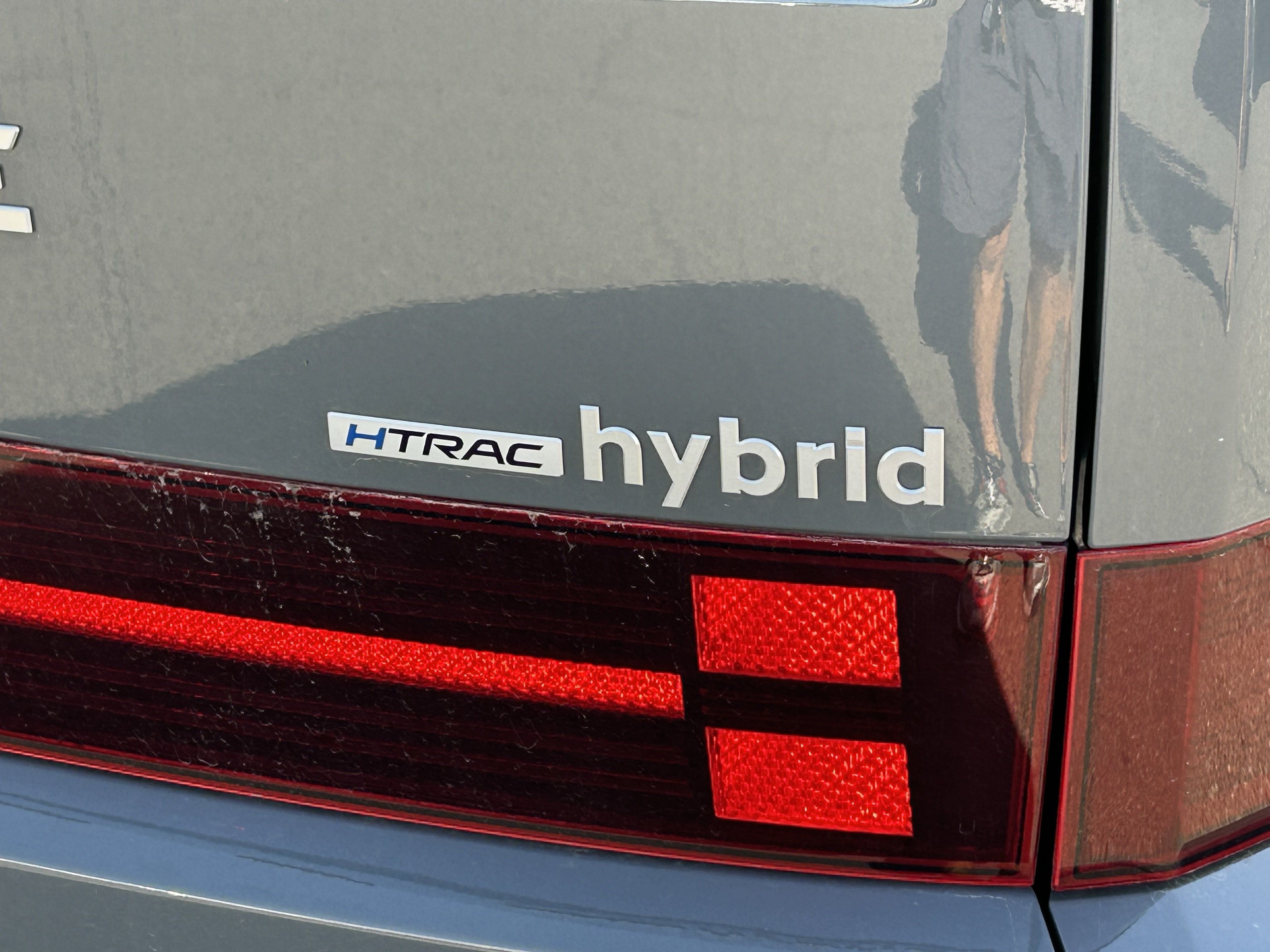 Used 2025 Hyundai Santa Fe SEL AWD/4WD image 4