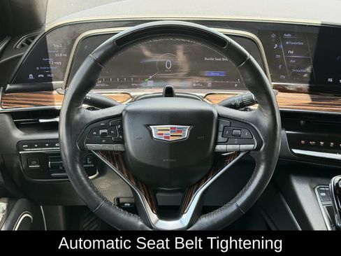 Used 2024 Cadillac Escalade Premium Luxury w/ Performance Package AWD/4WD image 14