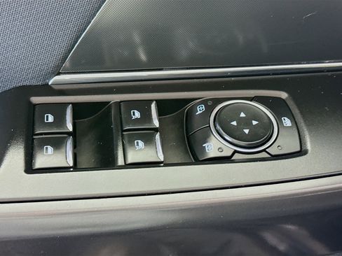 Used 2024 Ford F150 XLT w/ XLT Black Appearance Package image 23