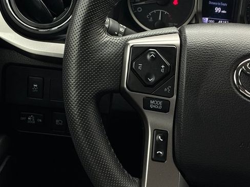 Used 2022 Toyota Tacoma SR5 w/ Technology Package RWD image 22